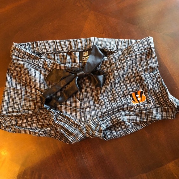 NFL Cincinatti Bengals sleep shorts boxers - Picture 1 of 3